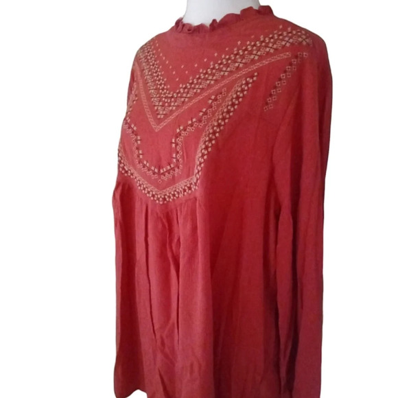 Torrid Women's Washable Crinkle Gauze Relaxed Embroidered Blouse Size 1 1X - Picture 10 of 12